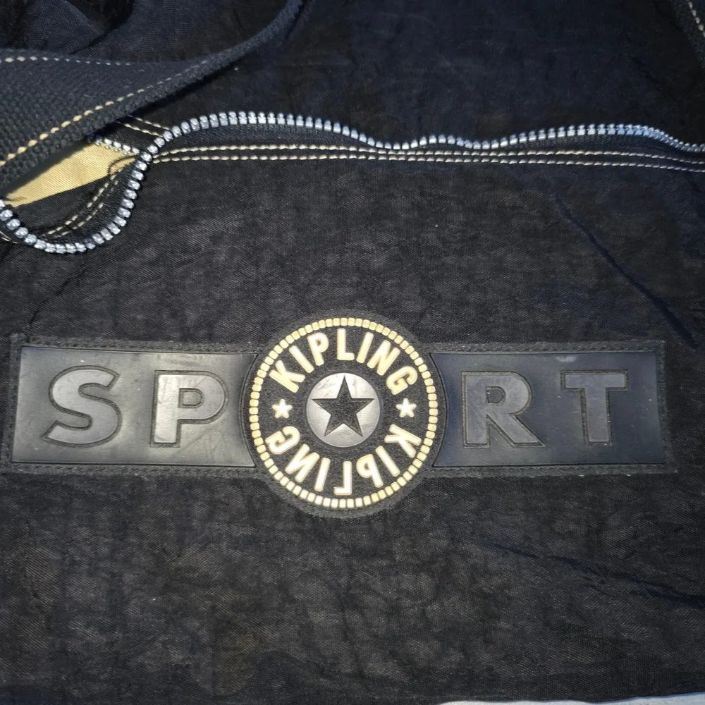 Kipling sport duffle